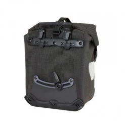 Paire De Sacoches Avant ORTLIEB Sport-Roller High Visibility 2 X 12.5L -Pro Velo Gear Magasin paire de sacoches avant ortlieb sport roller high visibility 2 x 125l 2