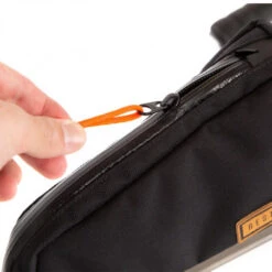 Sacoche Tube De Cadre Tissu Noir Attache Velcro Restrap -Pro Velo Gear Magasin sacoche tube de cadre tissu noir attache velcro restrap 4