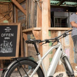 Vélo électrique STROMER ST1 - 2022 - Light Grey -SPORT - L - 814Wh - KINEKT - SUNTOUR -Pro Velo Gear Magasin velo electrique stromer st1 2022 light grey cadre sport taille l 814wh kinekt et suntour 3