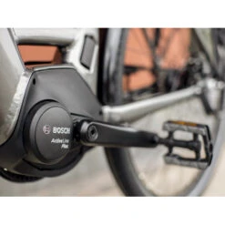 Vélo électrique Trek District+ 7 Lowstep -Pro Velo Gear Magasin velo electrique trek district 7 lowstep 5